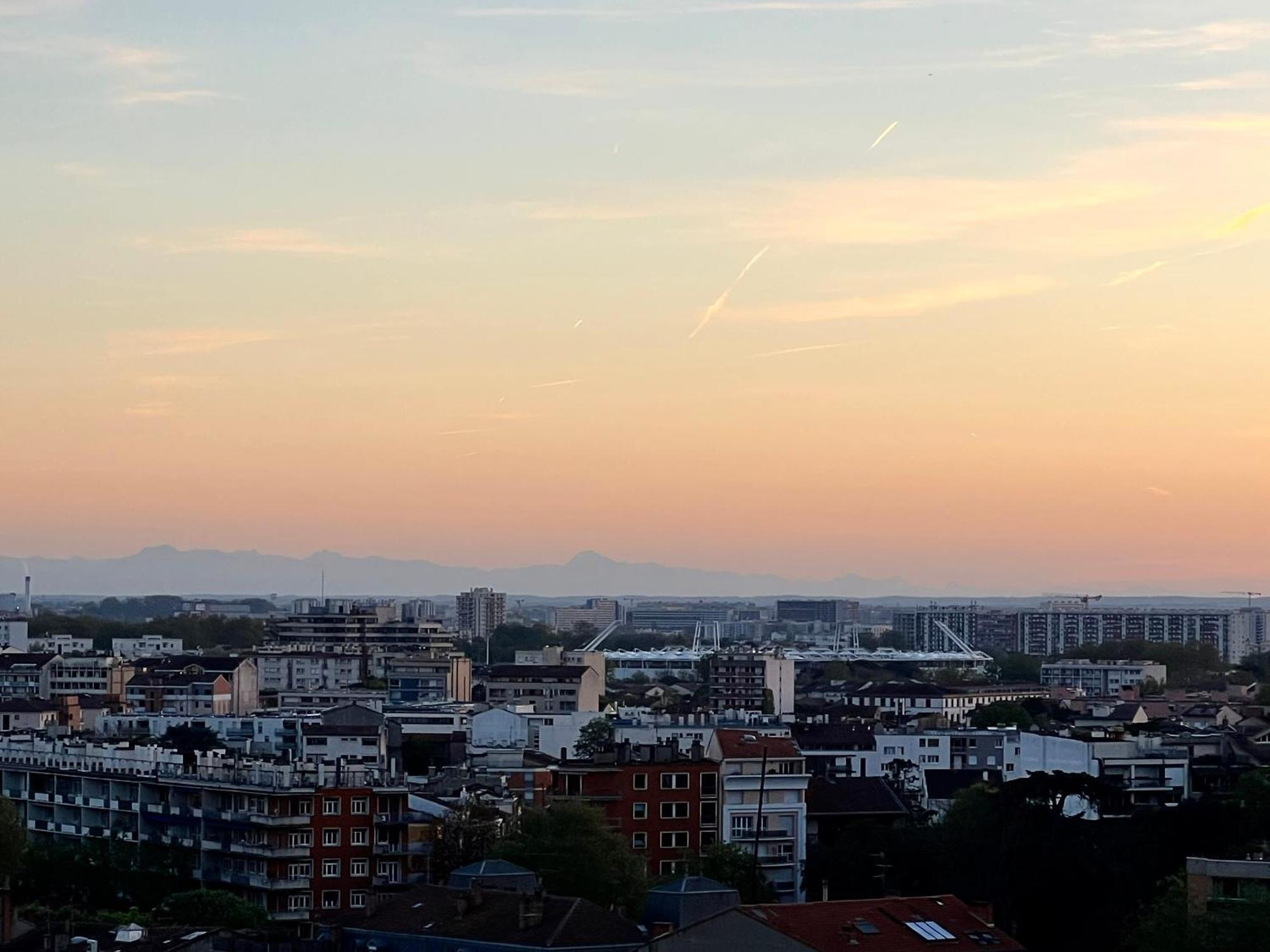 Sunset Duplex - Grand-Rond, Jardin Des Plantes, Centre-Ville, 2 Bdrs 60M2, Ac, Free Public Car Park 200M Away, Netflix - T3 60M2 Avec Clim, Parking Public Gratuit A 200M Тулуза Екстер'єр фото