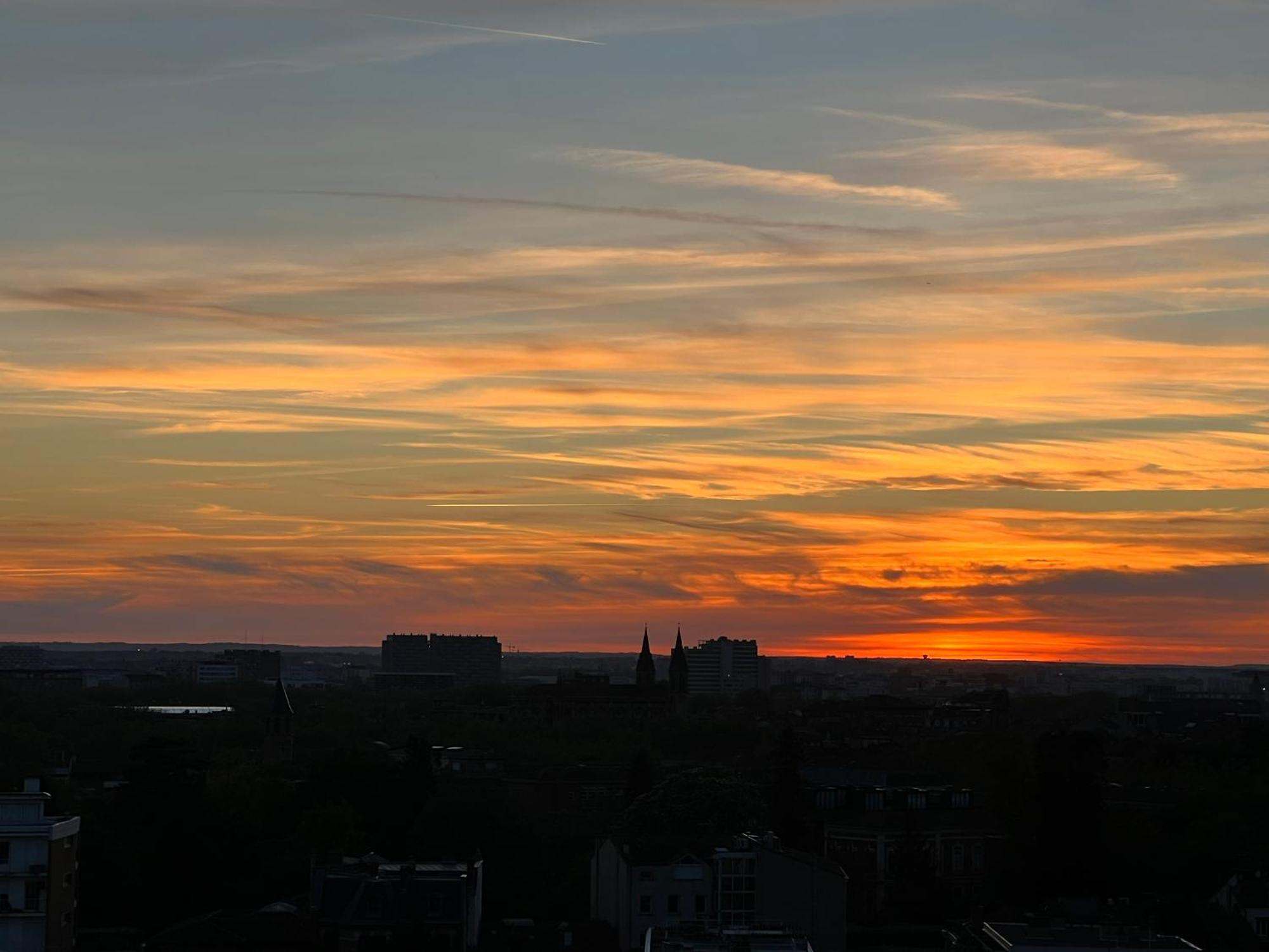 Sunset Duplex - Grand-Rond, Jardin Des Plantes, Centre-Ville, 2 Bdrs 60M2, Ac, Free Public Car Park 200M Away, Netflix - T3 60M2 Avec Clim, Parking Public Gratuit A 200M Тулуза Екстер'єр фото