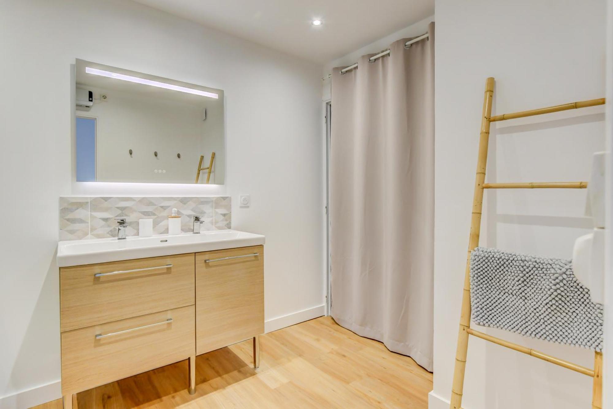 Sunset Duplex - Grand-Rond, Jardin Des Plantes, Centre-Ville, 2 Bdrs 60M2, Ac, Free Public Car Park 200M Away, Netflix - T3 60M2 Avec Clim, Parking Public Gratuit A 200M Тулуза Екстер'єр фото